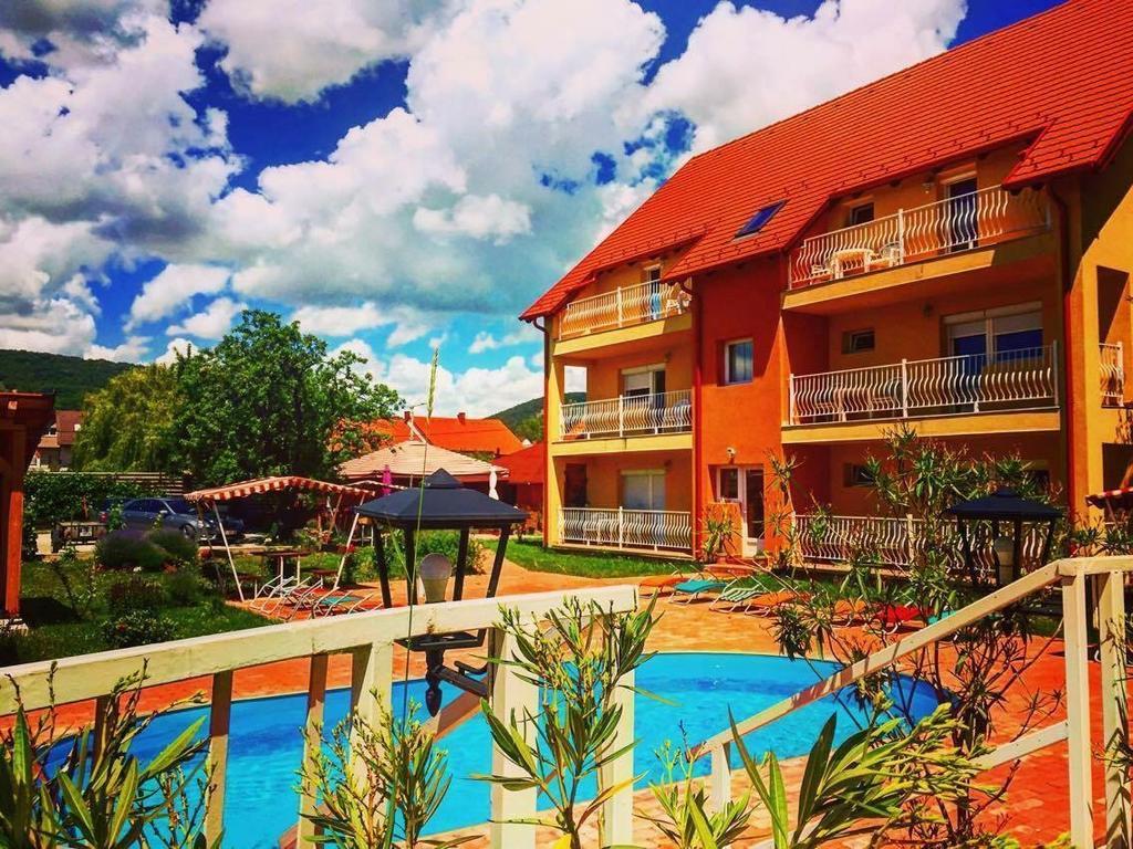 Bed and Breakfast Andrea Pansio à Balatonfüred Extérieur photo